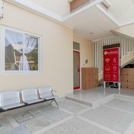 Reddoorz Near Soekarno Hatta Airport Jakarta Exterior foto